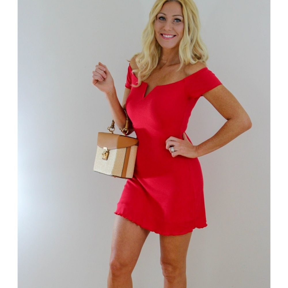 Red notched neckline summer sun dress v wire